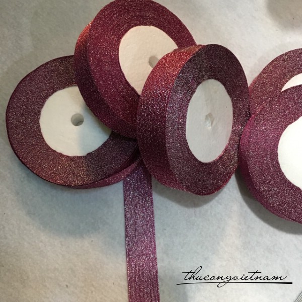 Ruy băng kim tuyến màu hồng bản 2.5cm